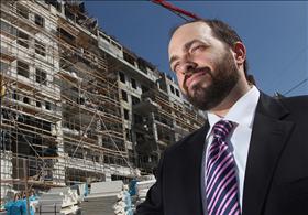 Housing Minister, Ariel Atias from Shas at a construction site in Jerusalem. 22.07.2010. Photo: Yossi Zamir, Flash 90 